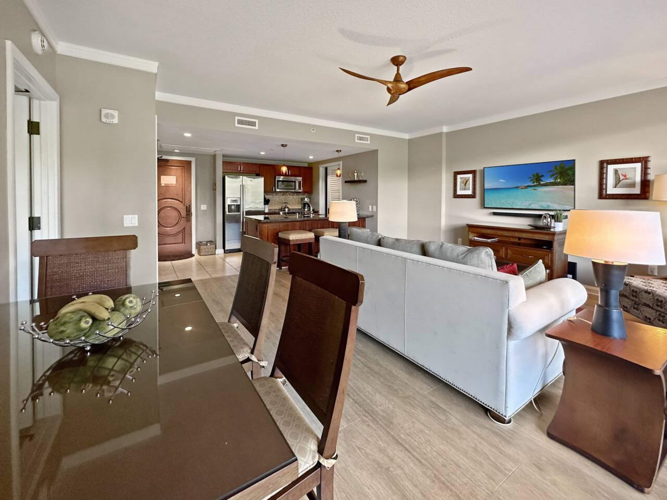 Condo in Lahaina · ★4.91 · 1 bedroom · 2 beds · 1 bath - Image 17