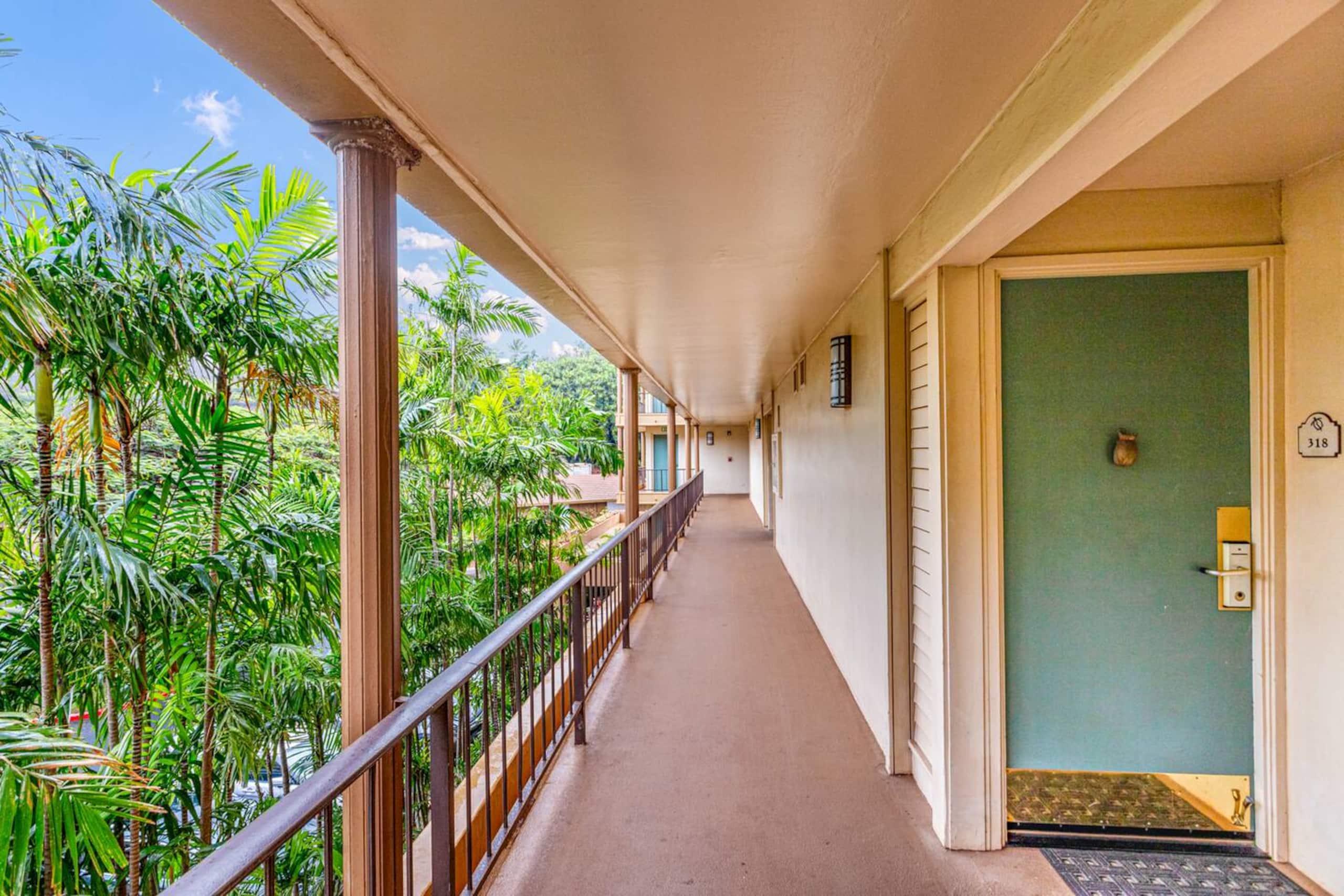 Ocean-View Studio at Kaanapali Beach - Image 71