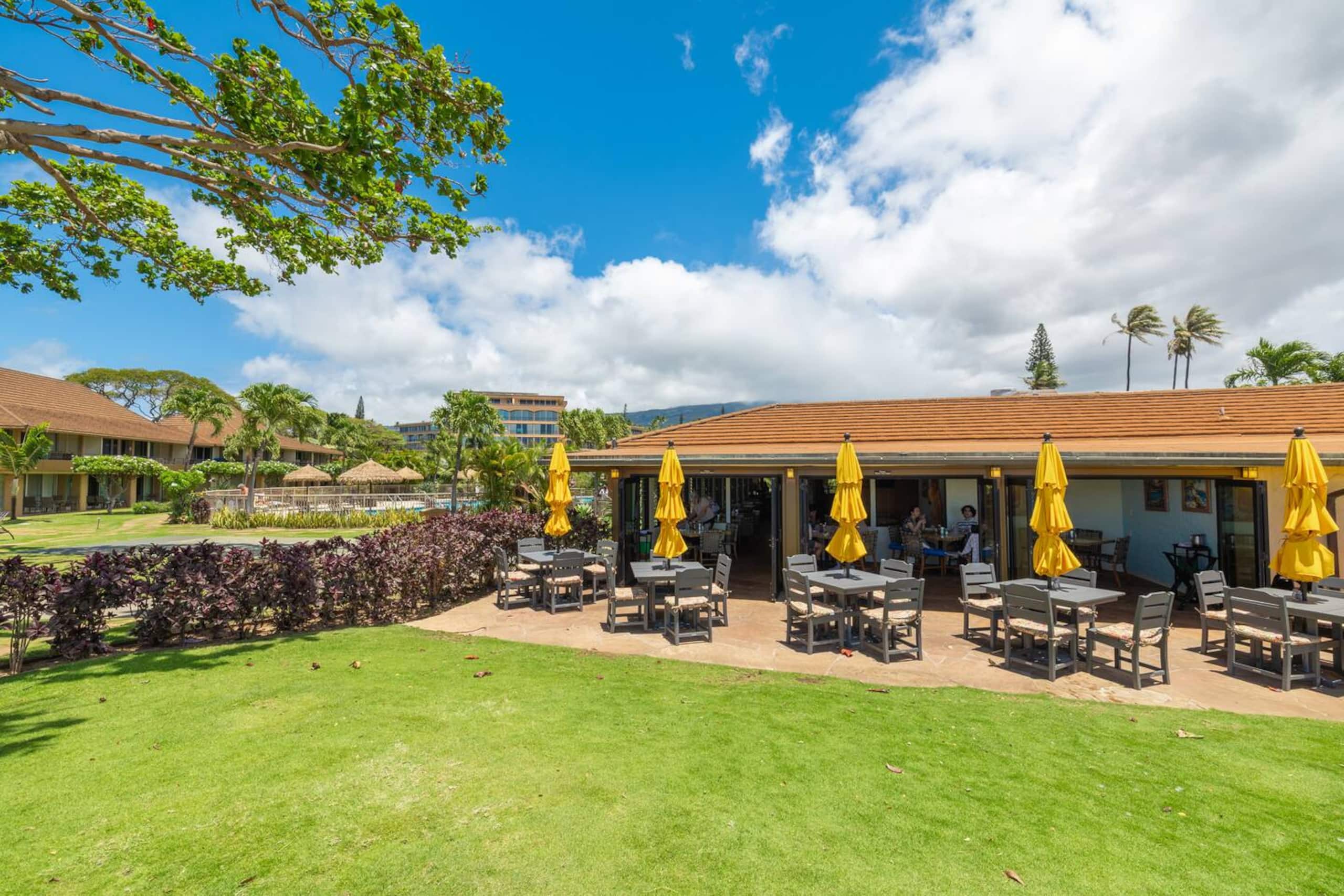 Ocean-View Studio at Kaanapali Beach - Image 61