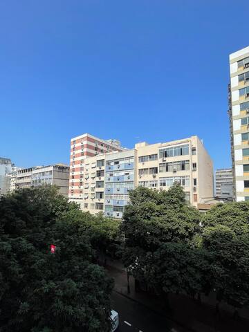 Três Suítes, segunda quadra da praia gallery image 2