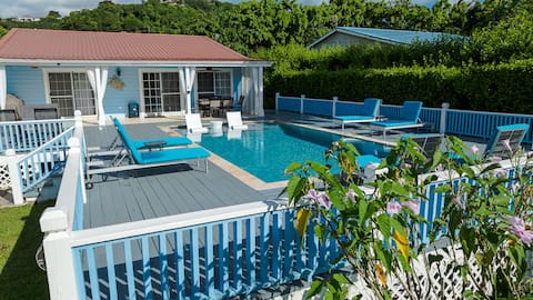 Serene Poolside Sanctuary