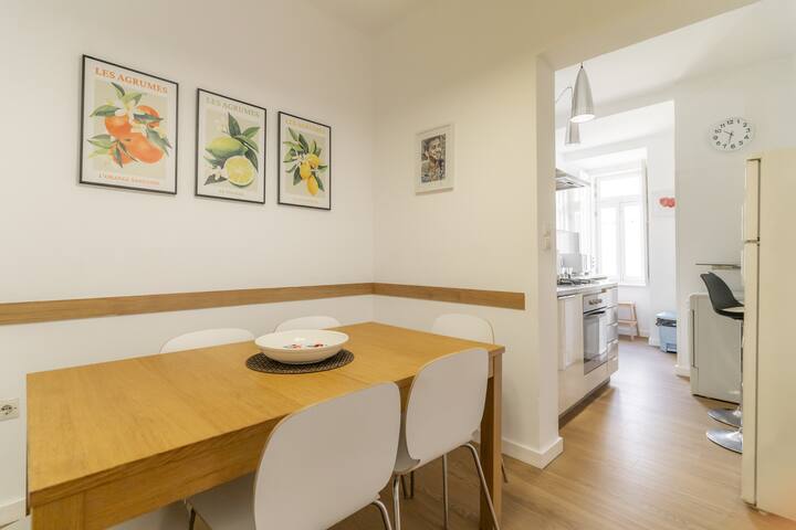 Lv Premier Baixa CN1- AC, elevator, central, view gallery image 4