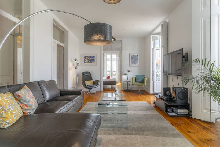 Lv Premier Baixa CN1- AC, elevator, central, view gallery image 2