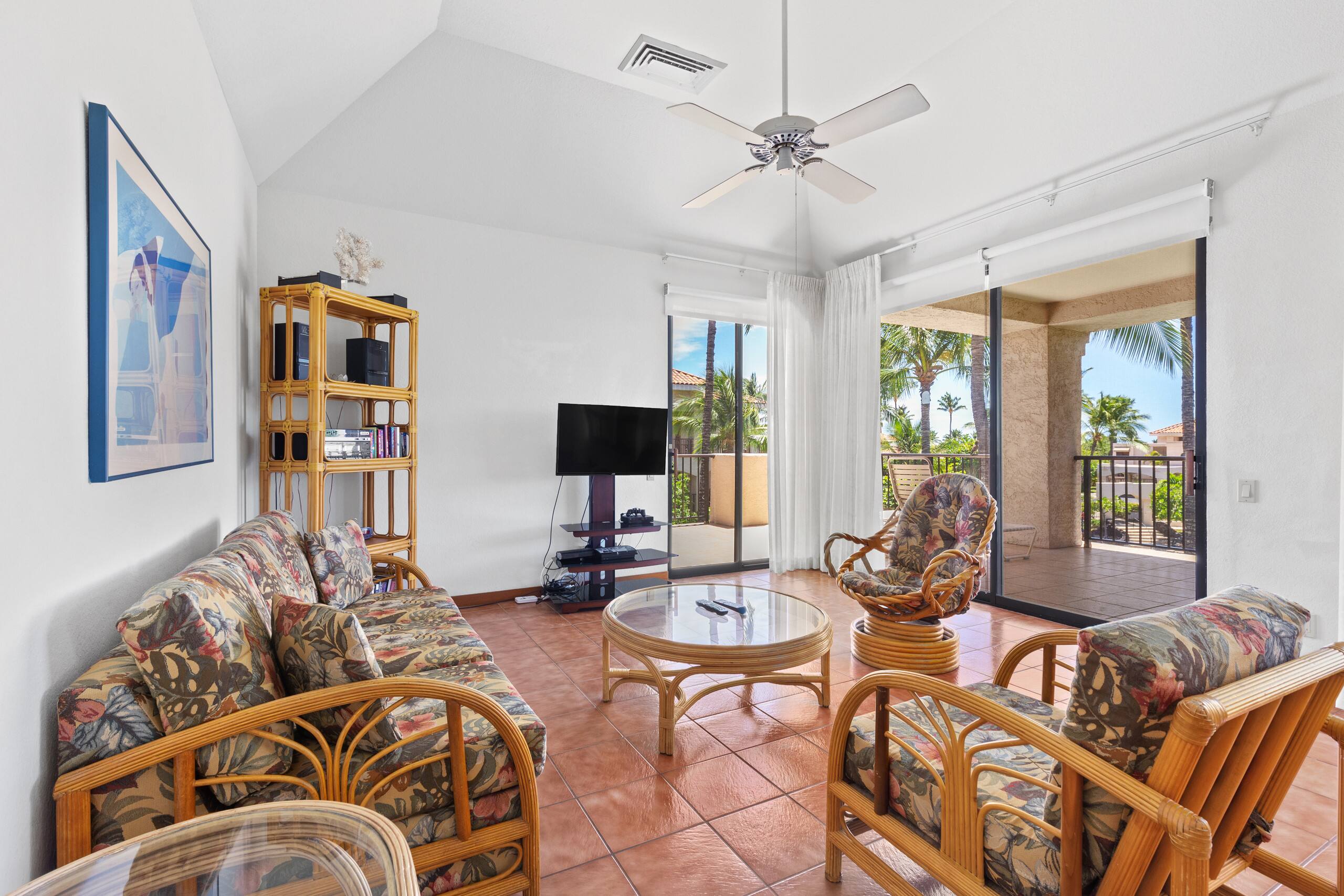 Condo in Waikoloa Village · ★4.25 · 2 bedrooms · 4 beds · 2 baths - Photo 3