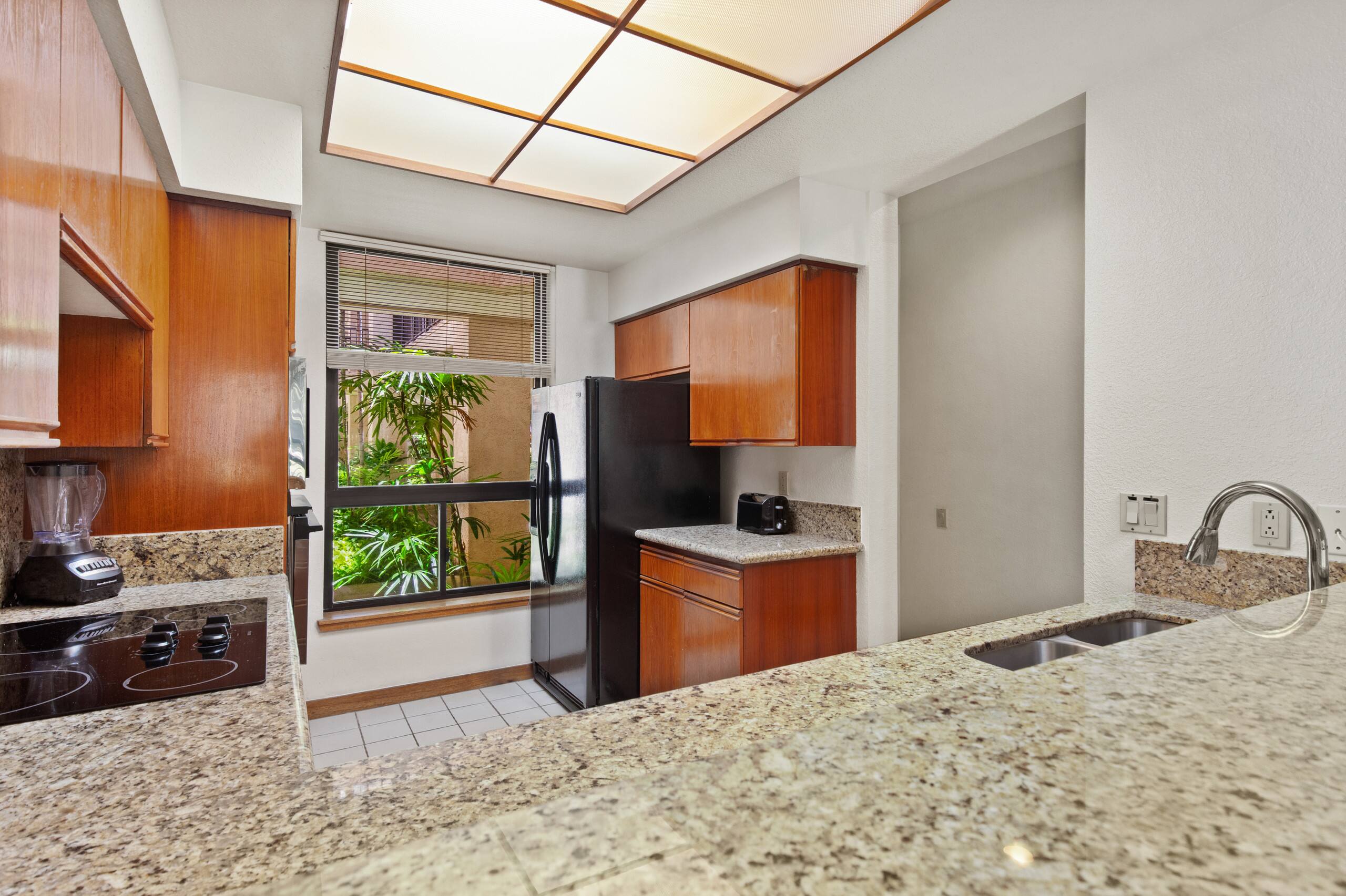 Resort Condo w/ Pool & Hot Tub - Photo 6
