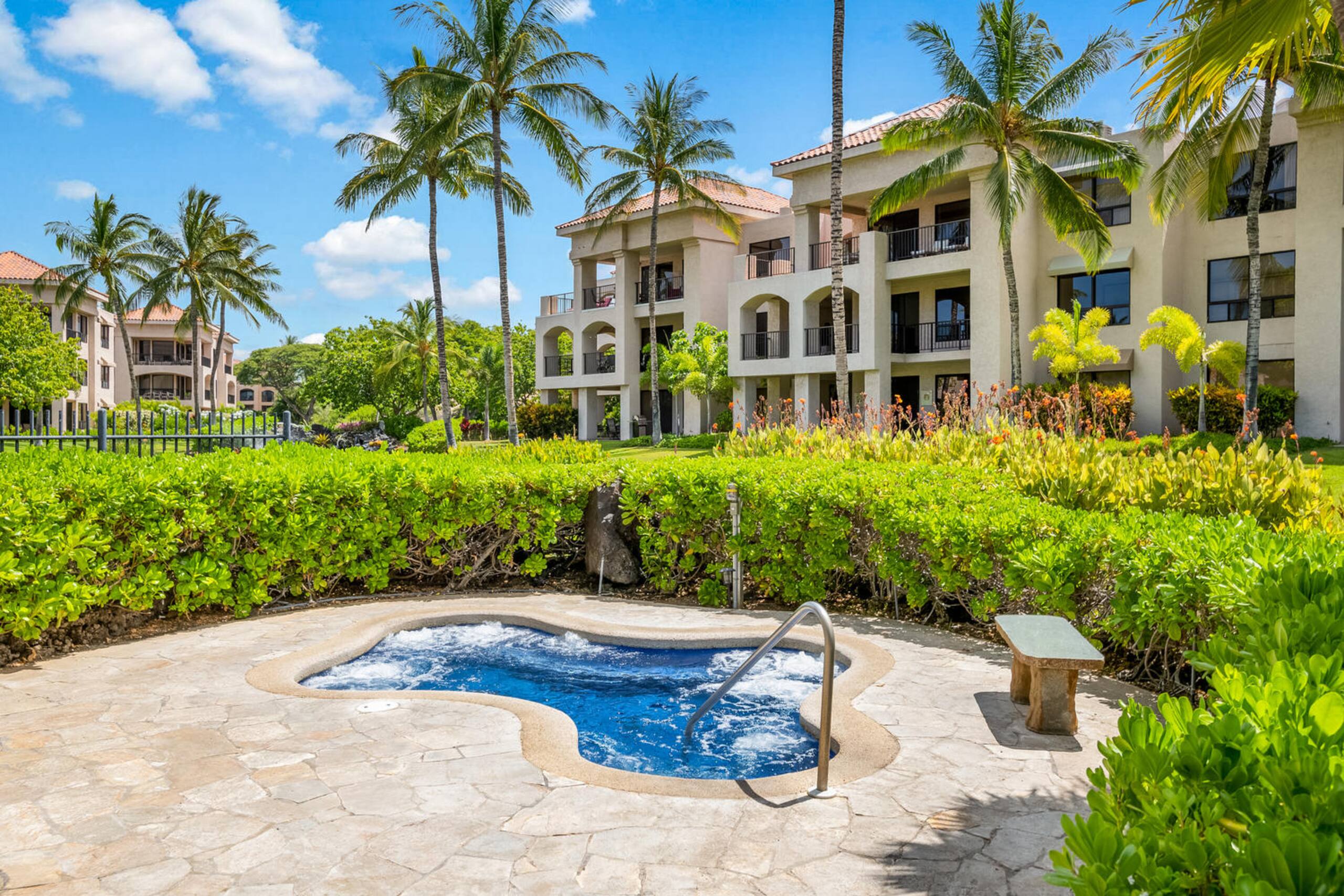 Resort Condo w/ Pool & Hot Tub - Photo 24