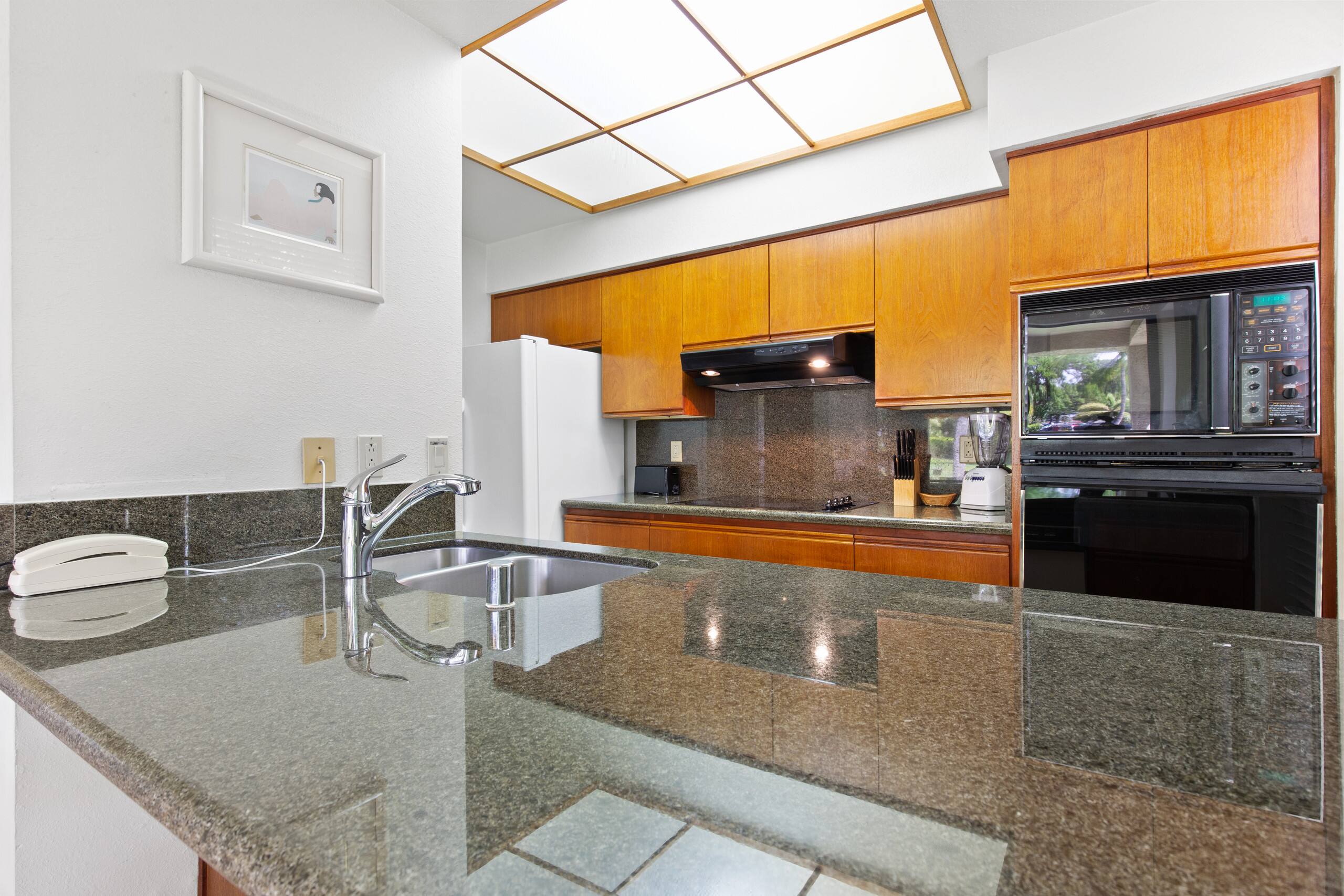Condo in Waikoloa Village · ★4.14 · 1 bedroom · 1 bed · 1 bath - Photo 7