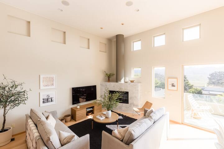 Seascape by AvantStay | Contemporary Del Mar Oasis gallery image 5