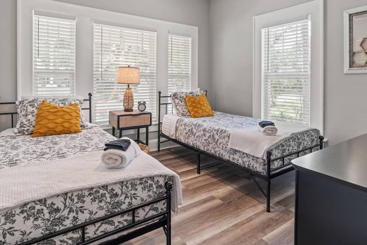 El dormitorio 2 tiene 2 camas individuales XL.