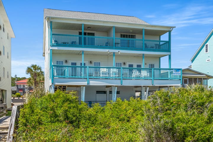 Thomas Beach Vacations managed Airbnb listing 2