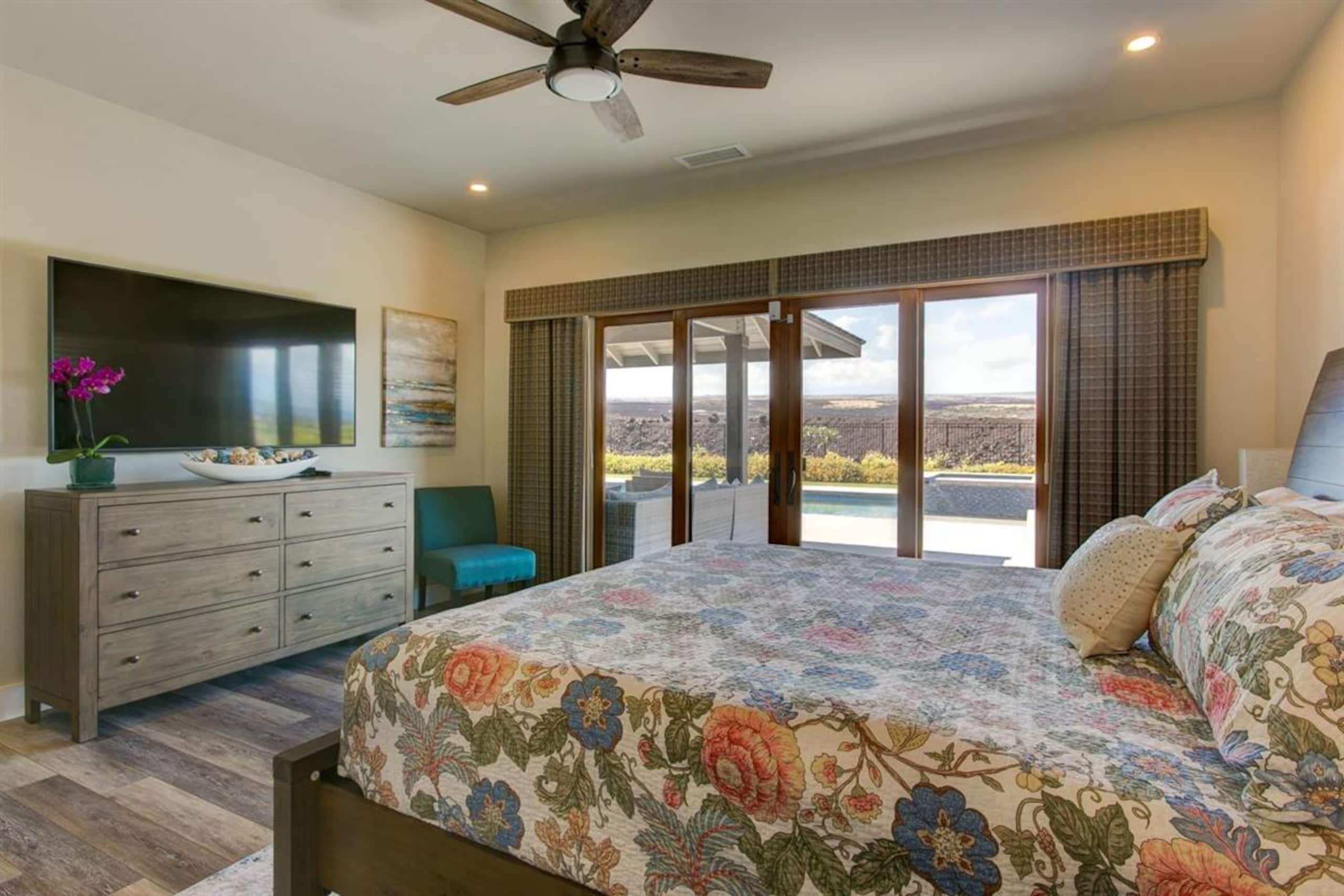 Luxury Home w/Pool + Spa, Sleeps 10, Waikoloa Re - Photo 28
