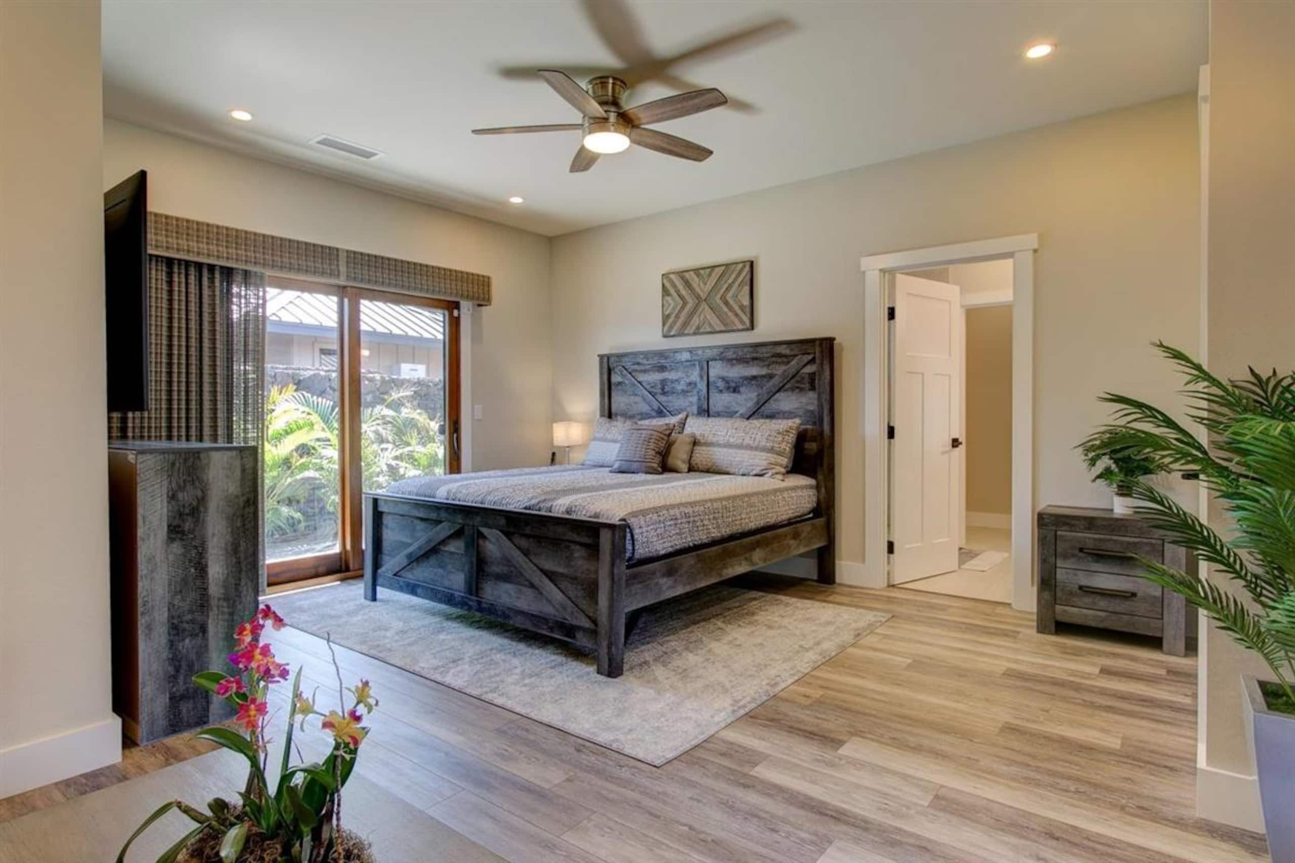 Luxury Home w/Pool + Spa, Sleeps 10, Waikoloa Re - Photo 43