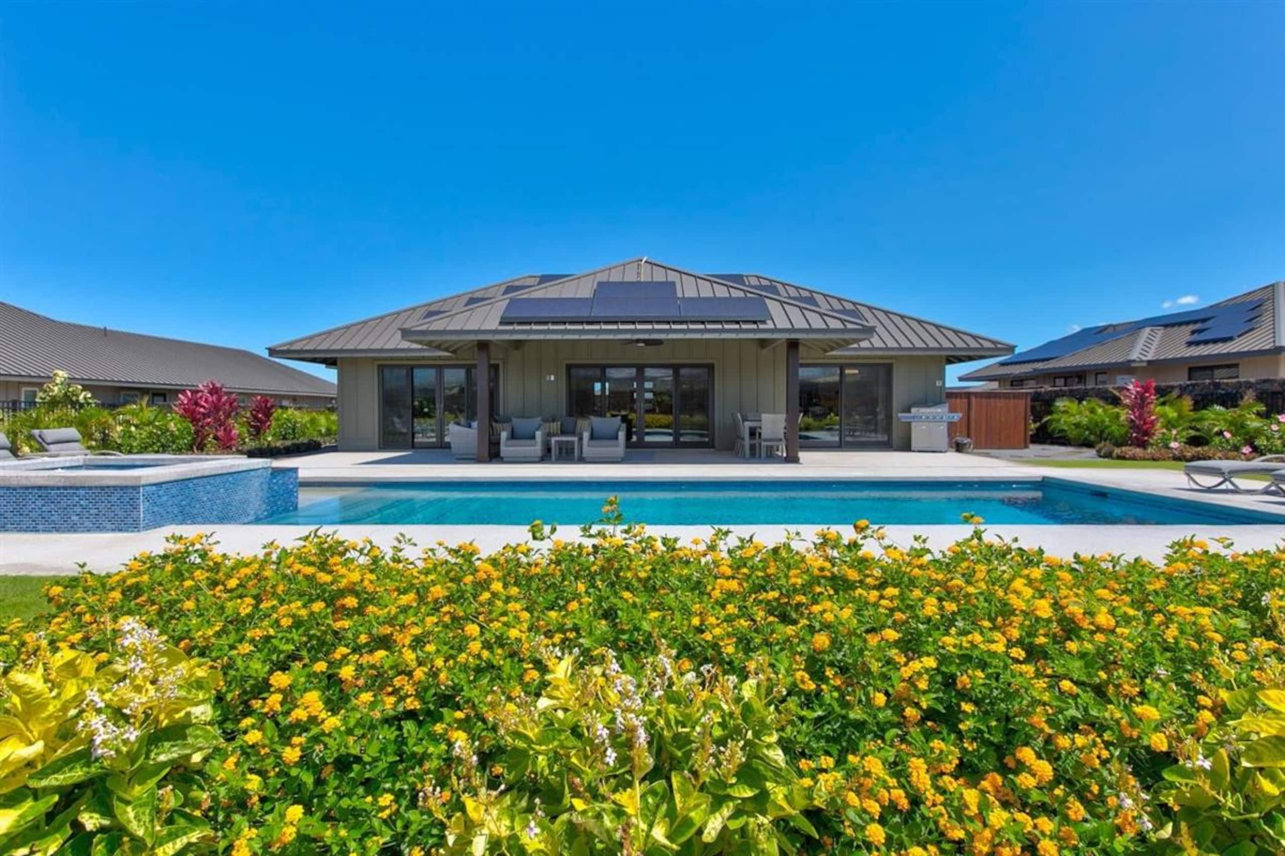 Luxury Home w/Pool + Spa, Sleeps 10, Waikoloa Re - Photo 7