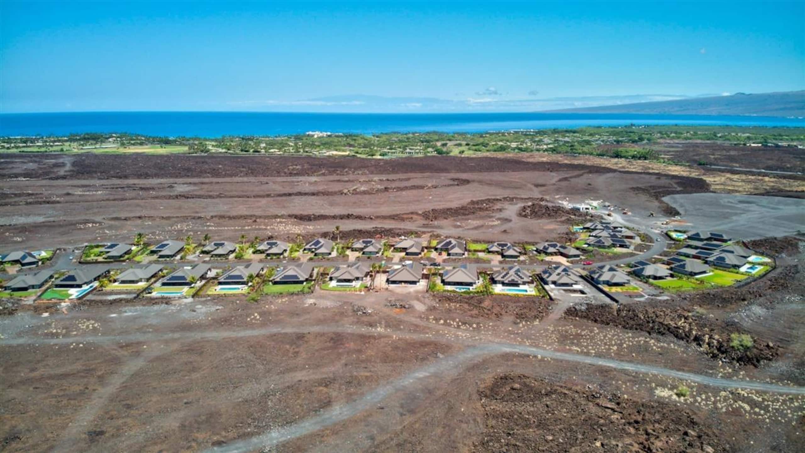 Luxury Home w/Pool + Spa, Sleeps 10, Waikoloa Re - Photo 20