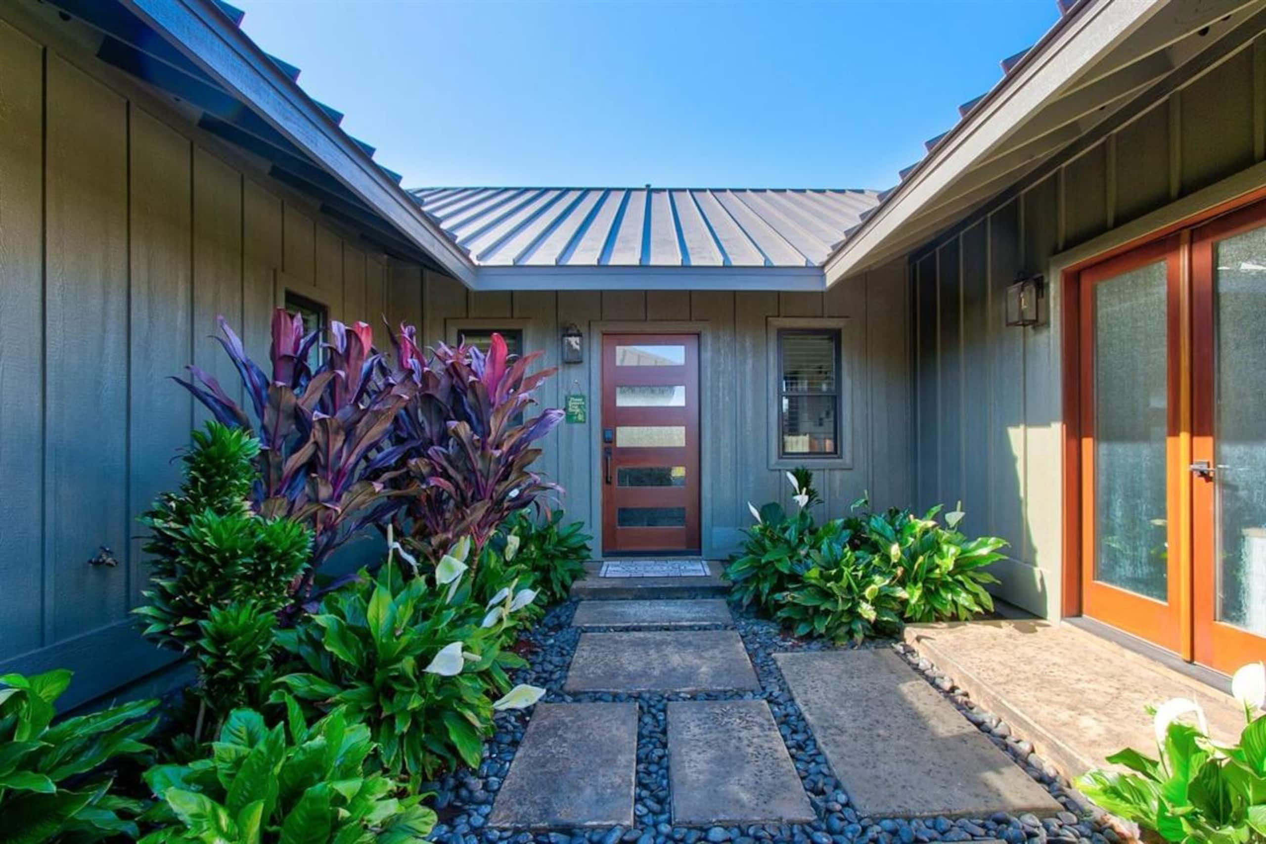 Luxury Home w/Pool + Spa, Sleeps 10, Waikoloa Re - Photo 4