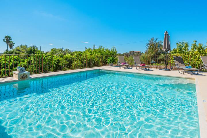 Son Serra gallery image 2