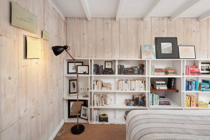 Hollywood Hills Home w Views in Laurel Canyon gallery image 3