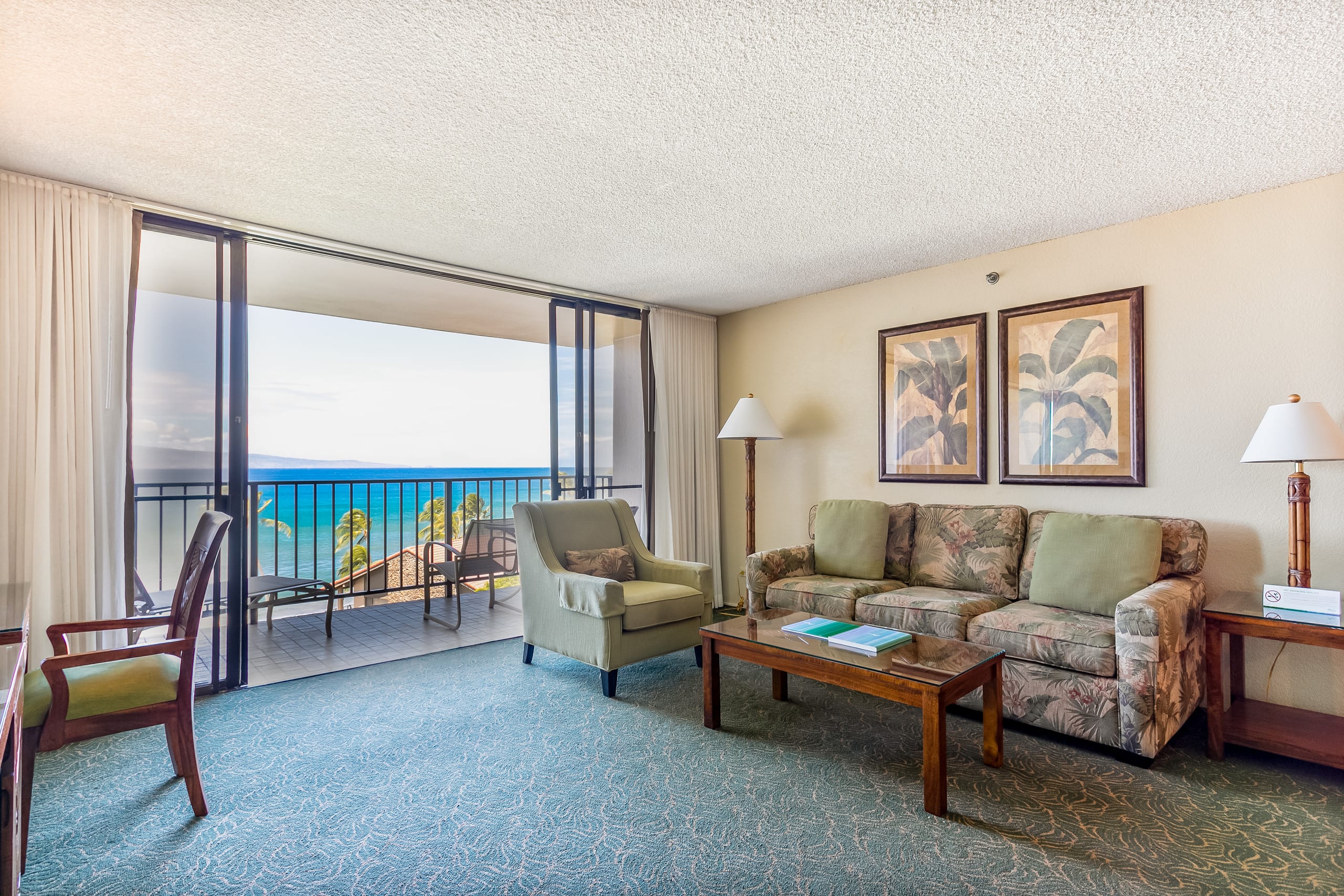 Condo in Lahaina · ★4.67 · 1 bedroom · 2 beds · 1 shared bath - Image 1