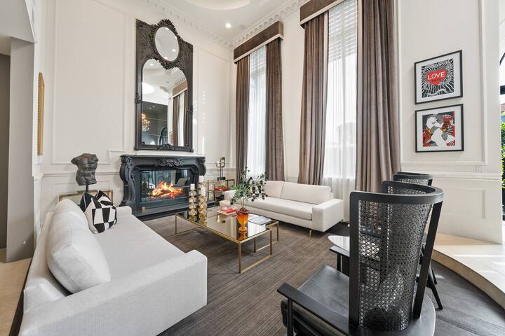 Olympia Luxe Estate gallery image 5