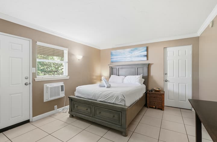 Gulfside 2br Condosilver Sands #257s - Longboat Key, FL