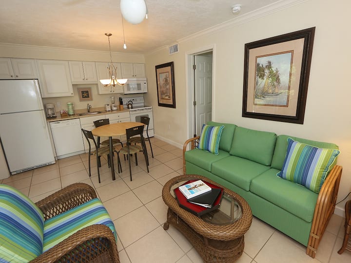 Coastal Comfort  Silver Sands Resort #233 By Rv - Cortez Beach, FL