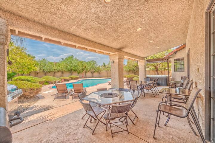 777Rentals – 11BR/8.5BA – TUF House gallery image 5