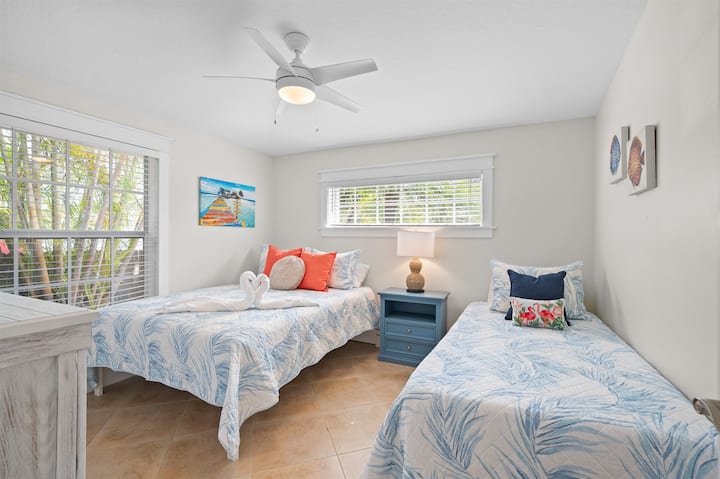 标准双人床和超大单人床