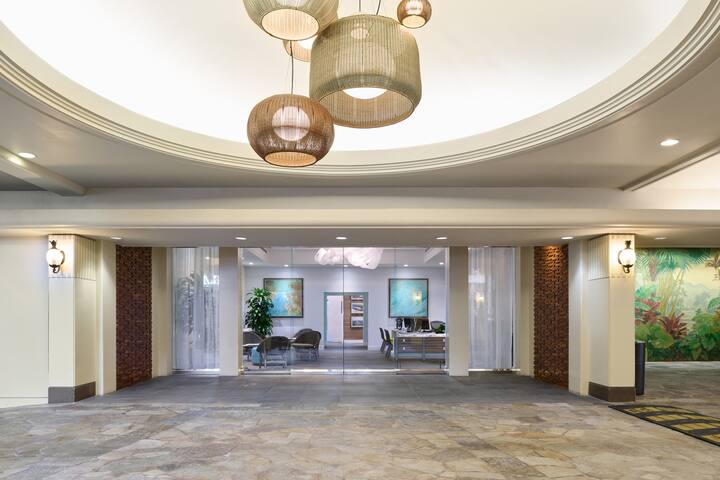 Aston Waikiki Beach Tower Premium Ocean Front 2 Br gallery image 3