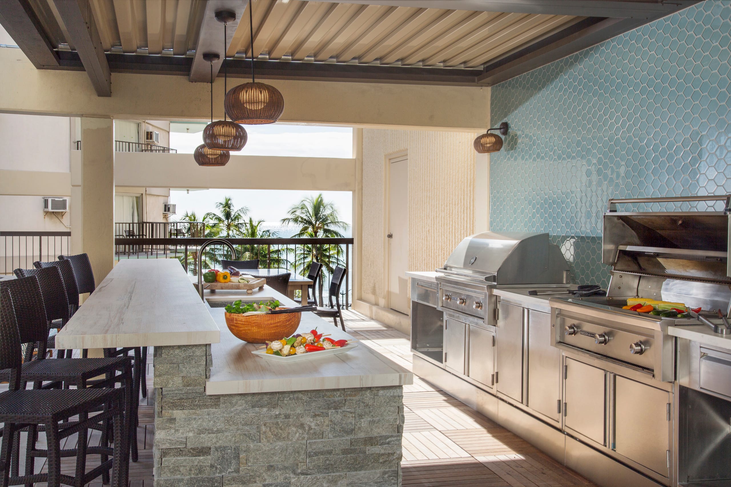 Condo in Honolulu · ★4.92 · 2 bedrooms · 4 beds · 2 shared baths - Image 20