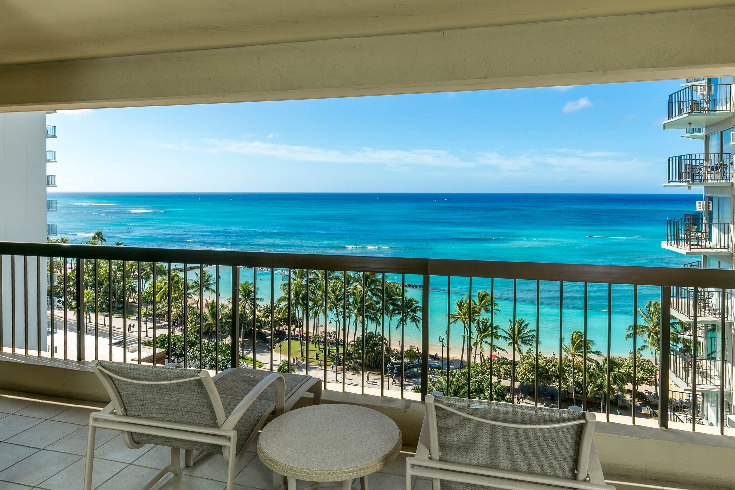 Condo in Honolulu · ★4.92 · 2 bedrooms · 4 beds · 2 shared baths - Image 1