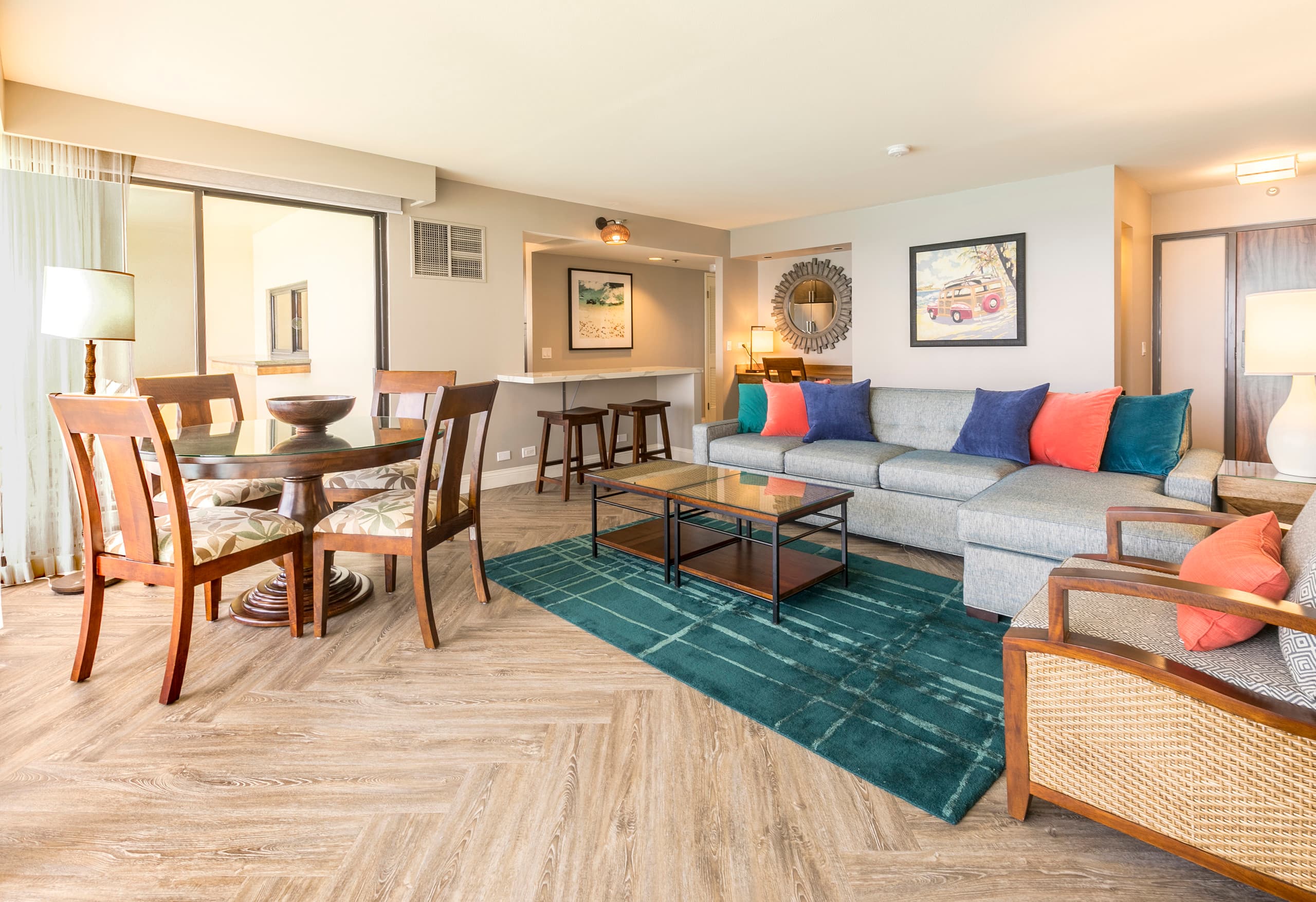 Condo in Honolulu · ★5.0 · 2 bedrooms · 4 beds · 2 shared baths - Image 3