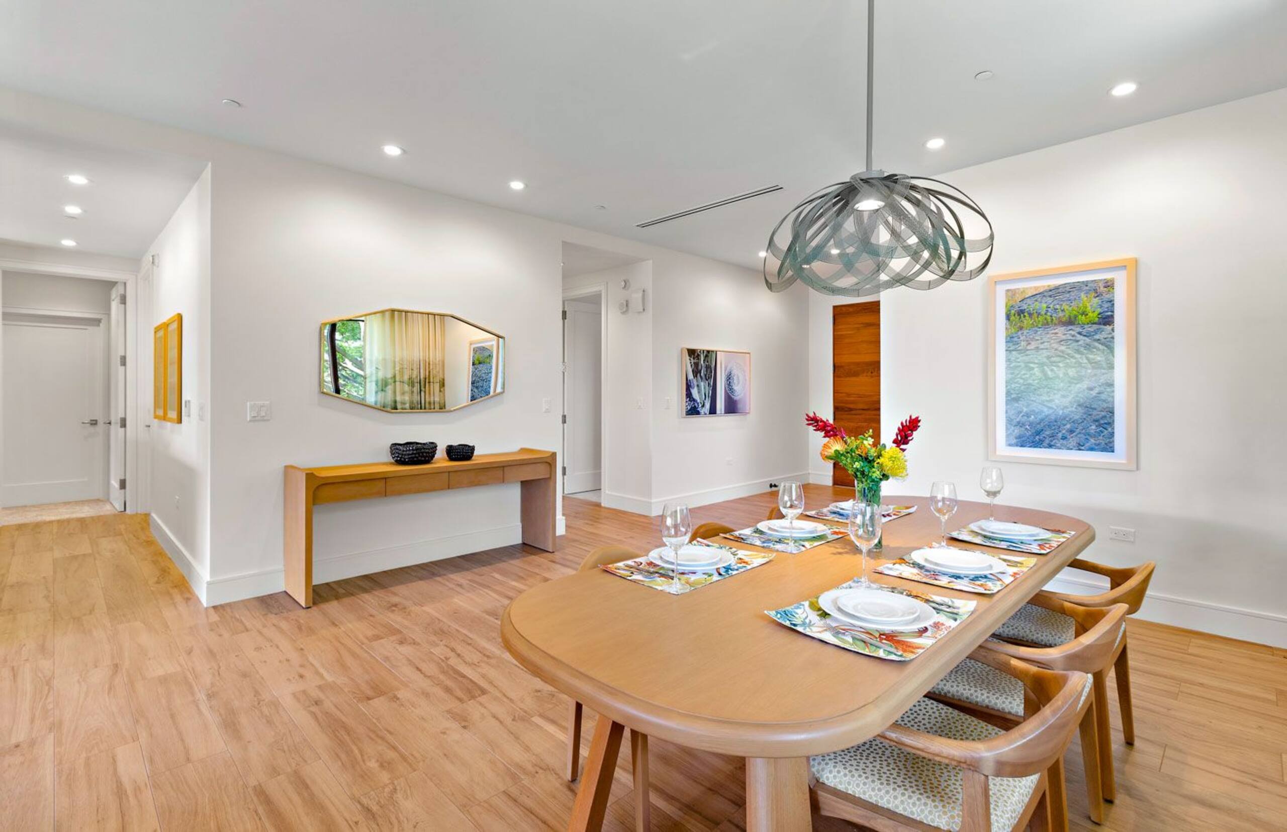 Condo in Lahaina · ★4.43 · 3 bedrooms · 4 beds · 3 baths - Image 10