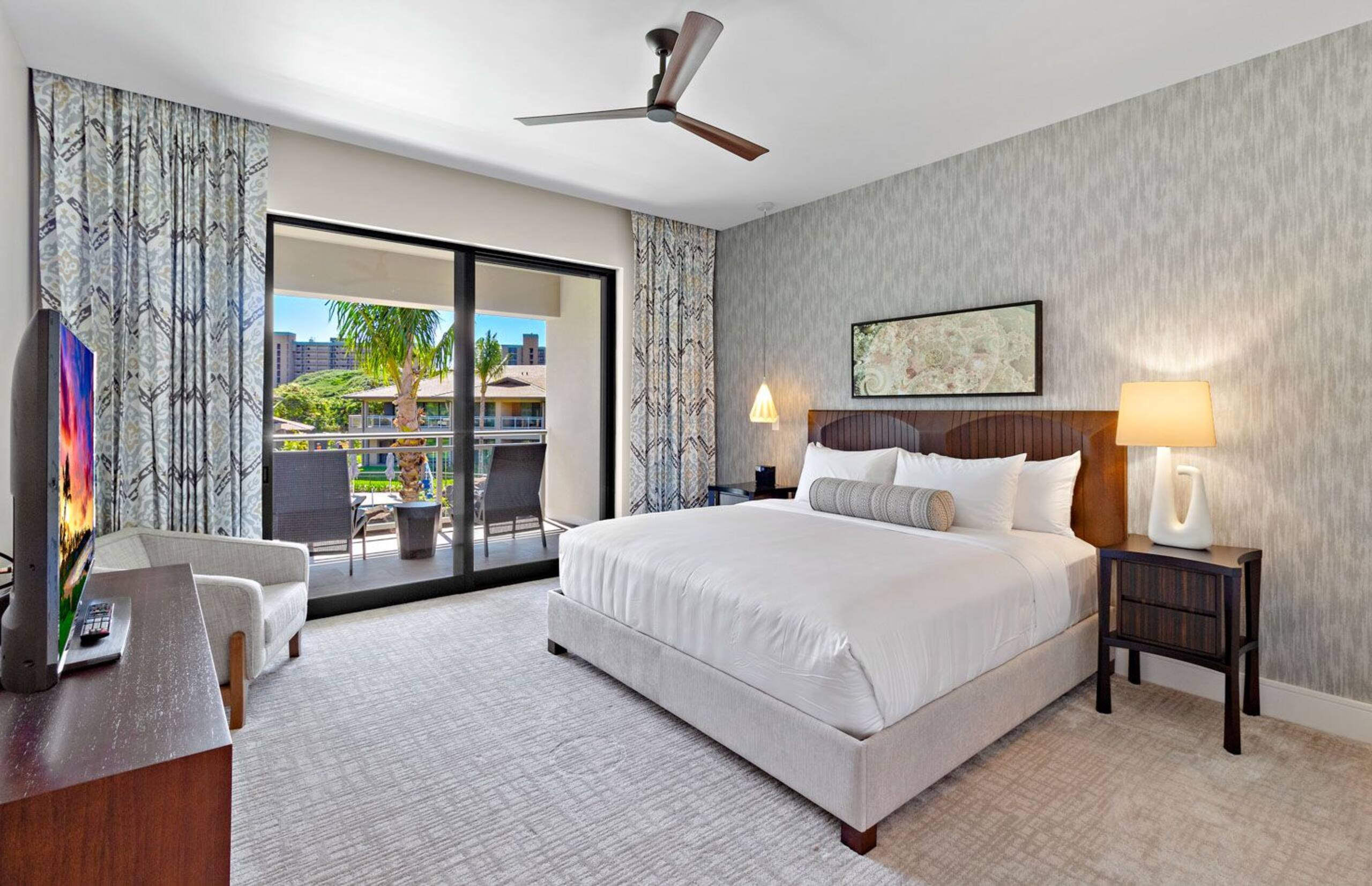 Condo in Lahaina · ★4.43 · 3 bedrooms · 4 beds · 3 baths - Image 17