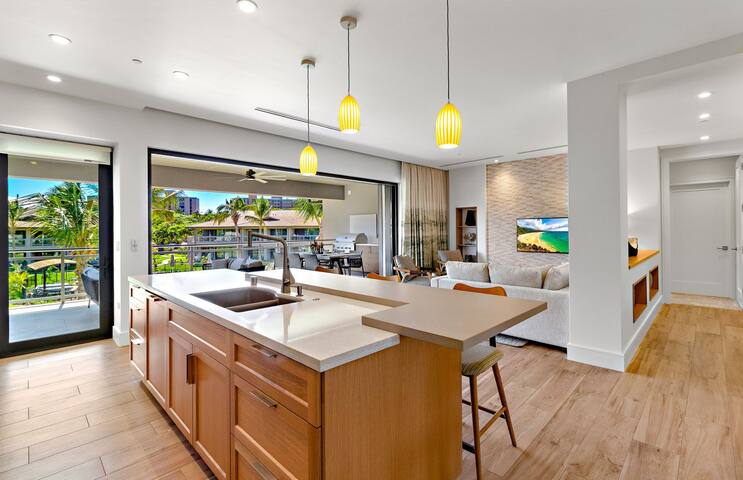 Maui Resort Rentals: Luana Garden Villas 15C gallery image 4