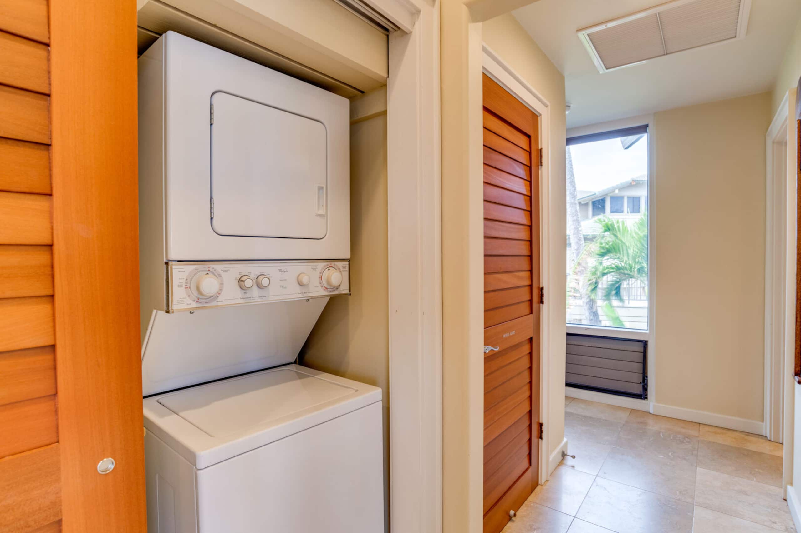 Condo in Lahaina · ★5.0 · 1 bedroom · 3 beds · 1 bath - Image 16