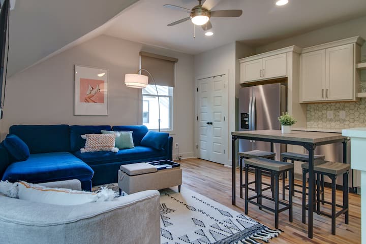 Modern East Nashville Townhouse For Monthly Stays - Nashville, TN