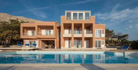Luxury Seafront Villa Exclusive Pag w/private pool
