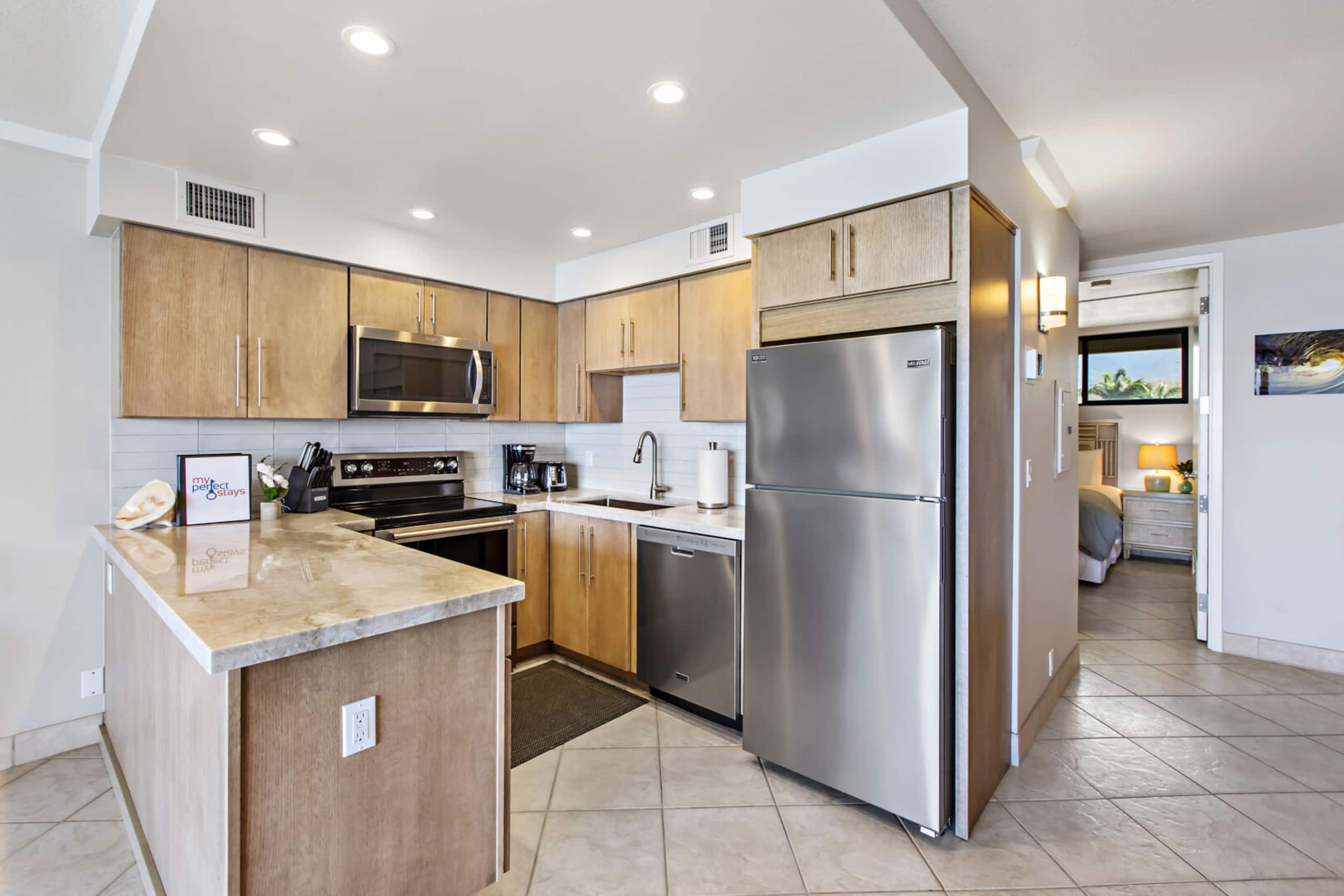 Condo in Lahaina · ★4.95 · 1 bedroom · 2 beds · 1 bath - Image 9