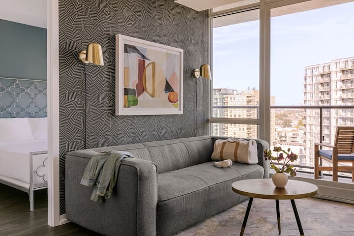 Sonder at The Liberty | 2BR Apartment w/ Balcony