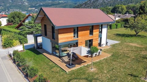 Maison des Vergers – 4 bedrooms in Duingt 800 m