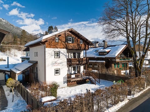 Villa near the centre of Kitzbühel and near the