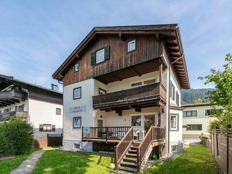Luxury property, near centre of Kitzbühel, close