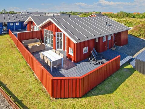 6 person holiday home in hvide sande