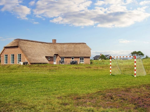 12 person holiday home in ringkøbing