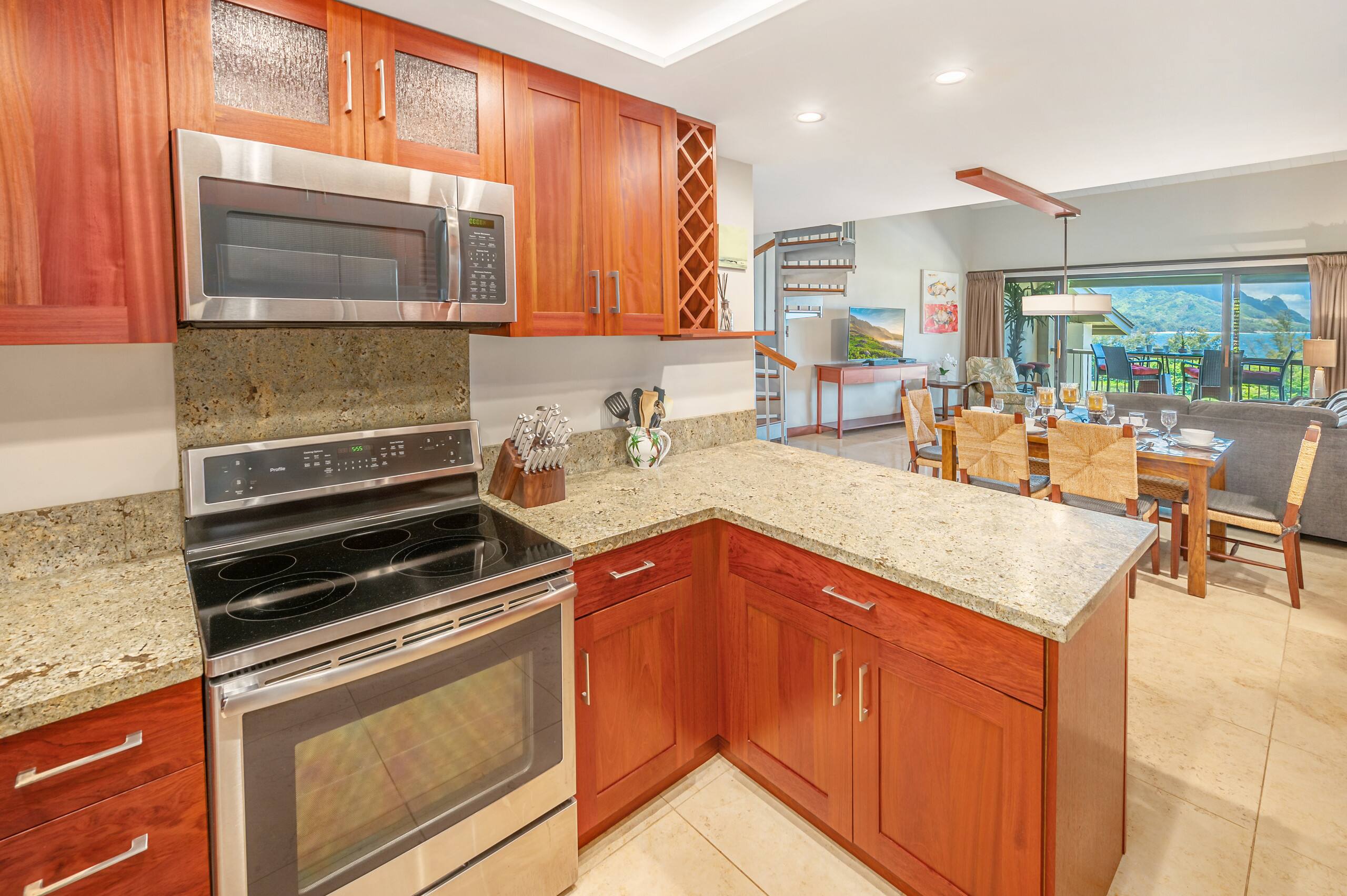 Condo in Princeville · ★5.0 · 2 bedrooms · 4 beds · 2 baths - Image 12