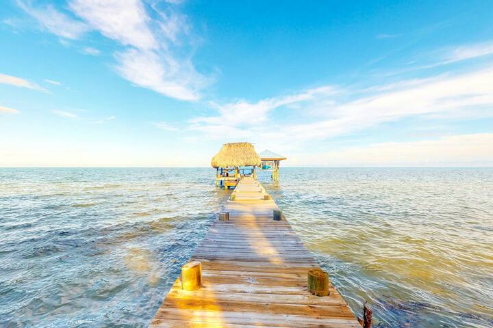 5BR Oceanfront Placencia Peninsula | Private Pool gallery image 3