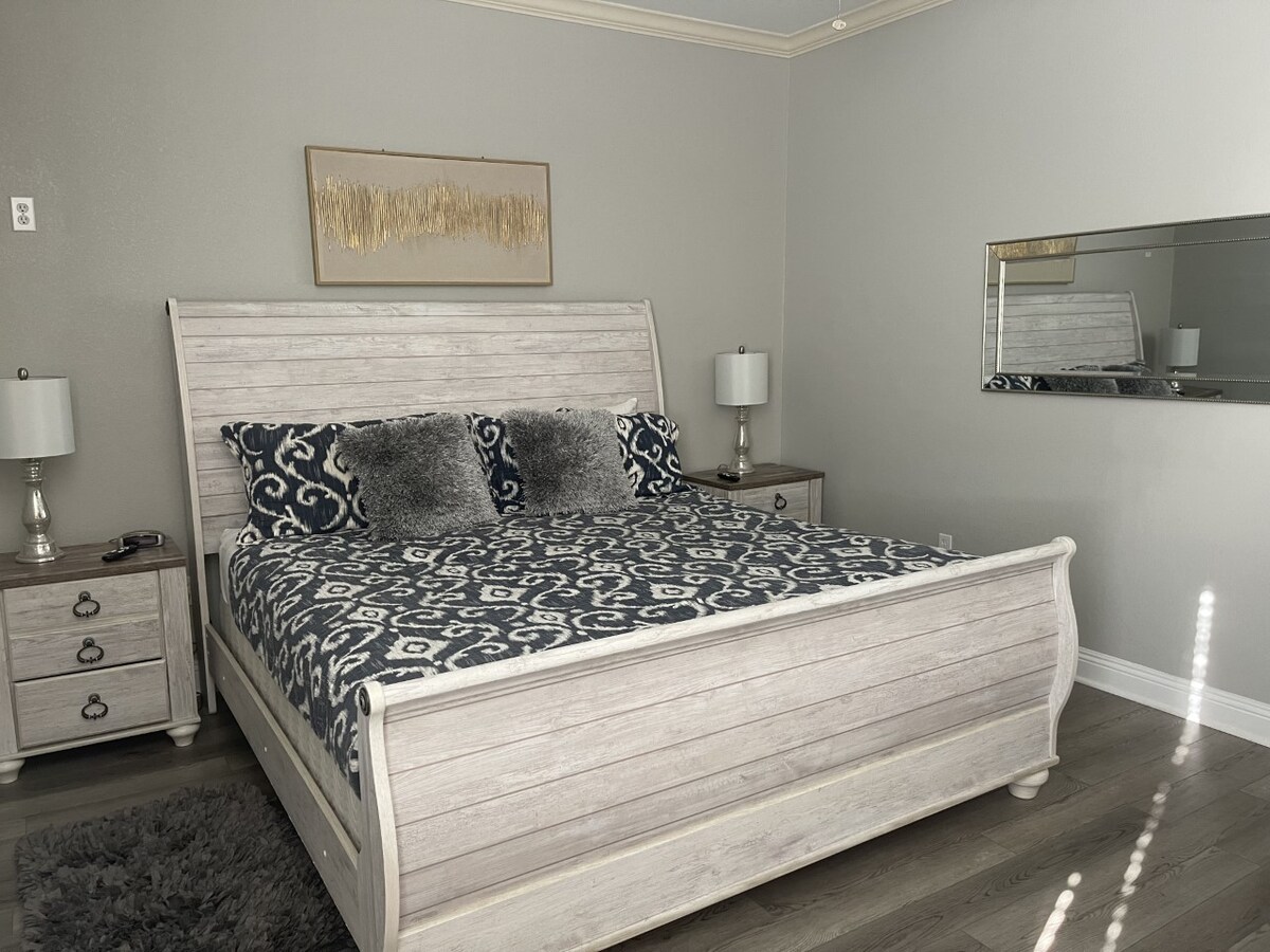 Მესამე სართულის საწოლი 193 × 203 სმ