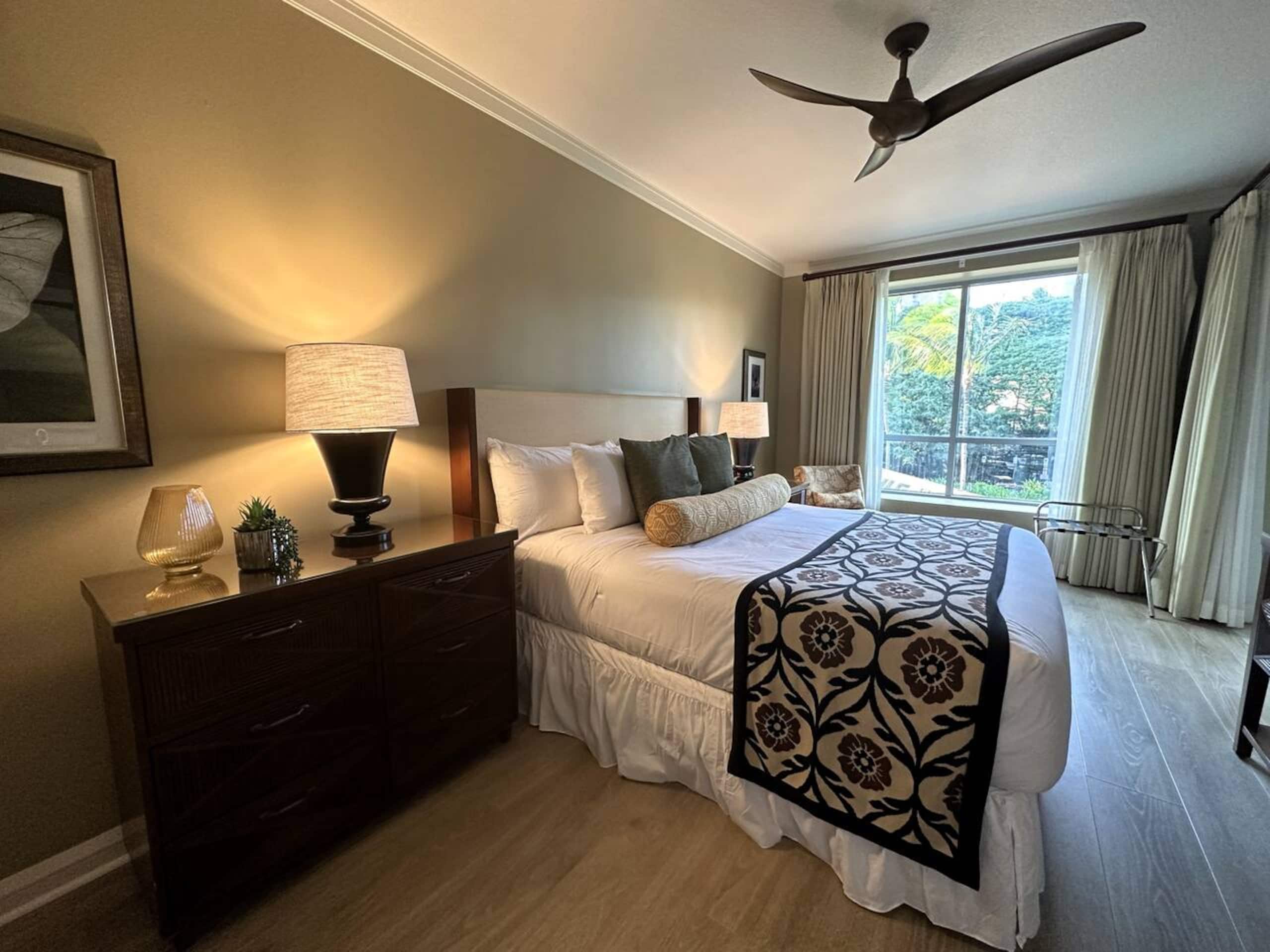 Condo in Lahaina · ★4.98 · 1 bedroom · 1 bed · 1 bath - Image 8