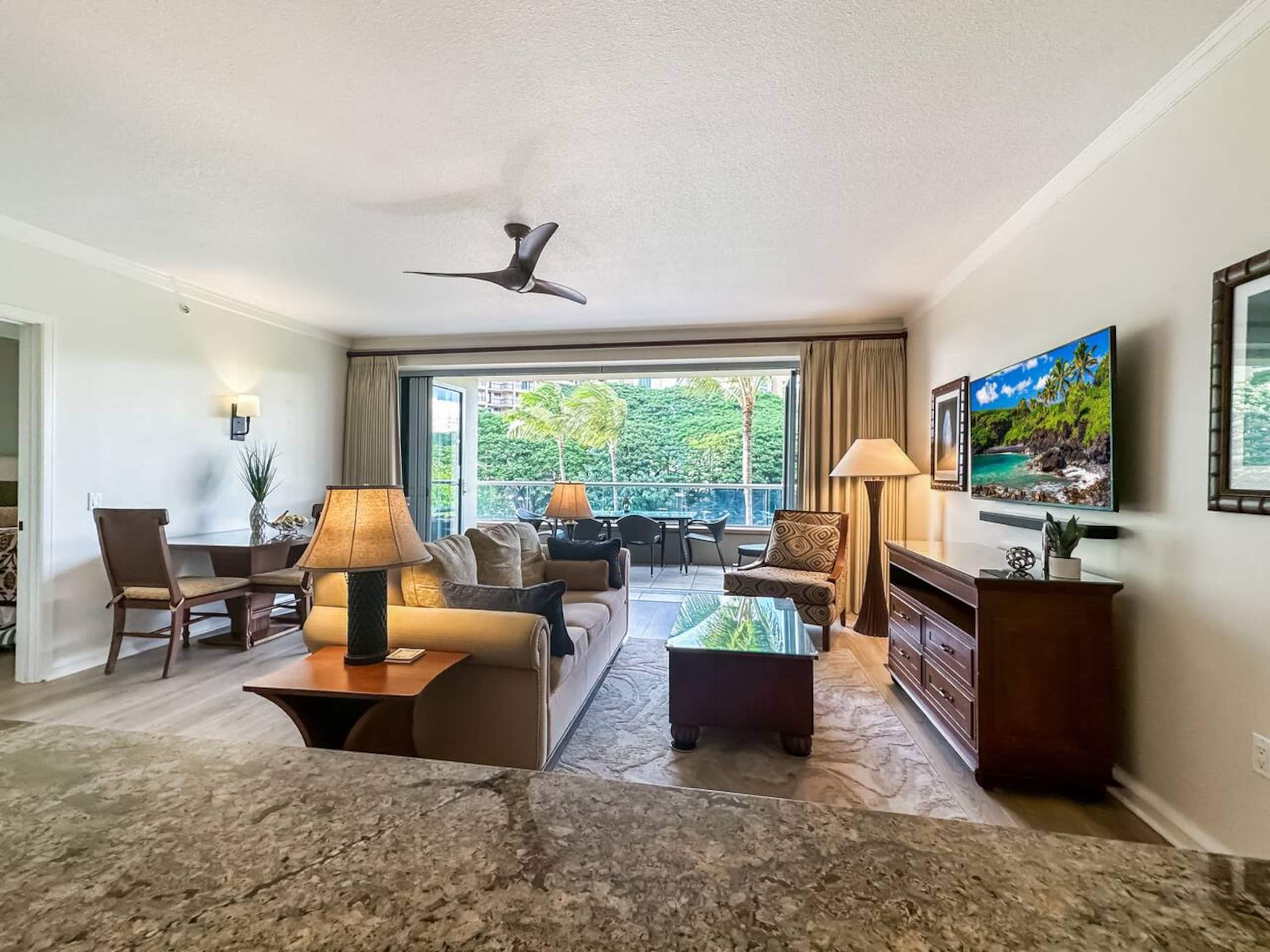 Condo in Lahaina · ★4.98 · 1 bedroom · 1 bed · 1 bath - Image 15