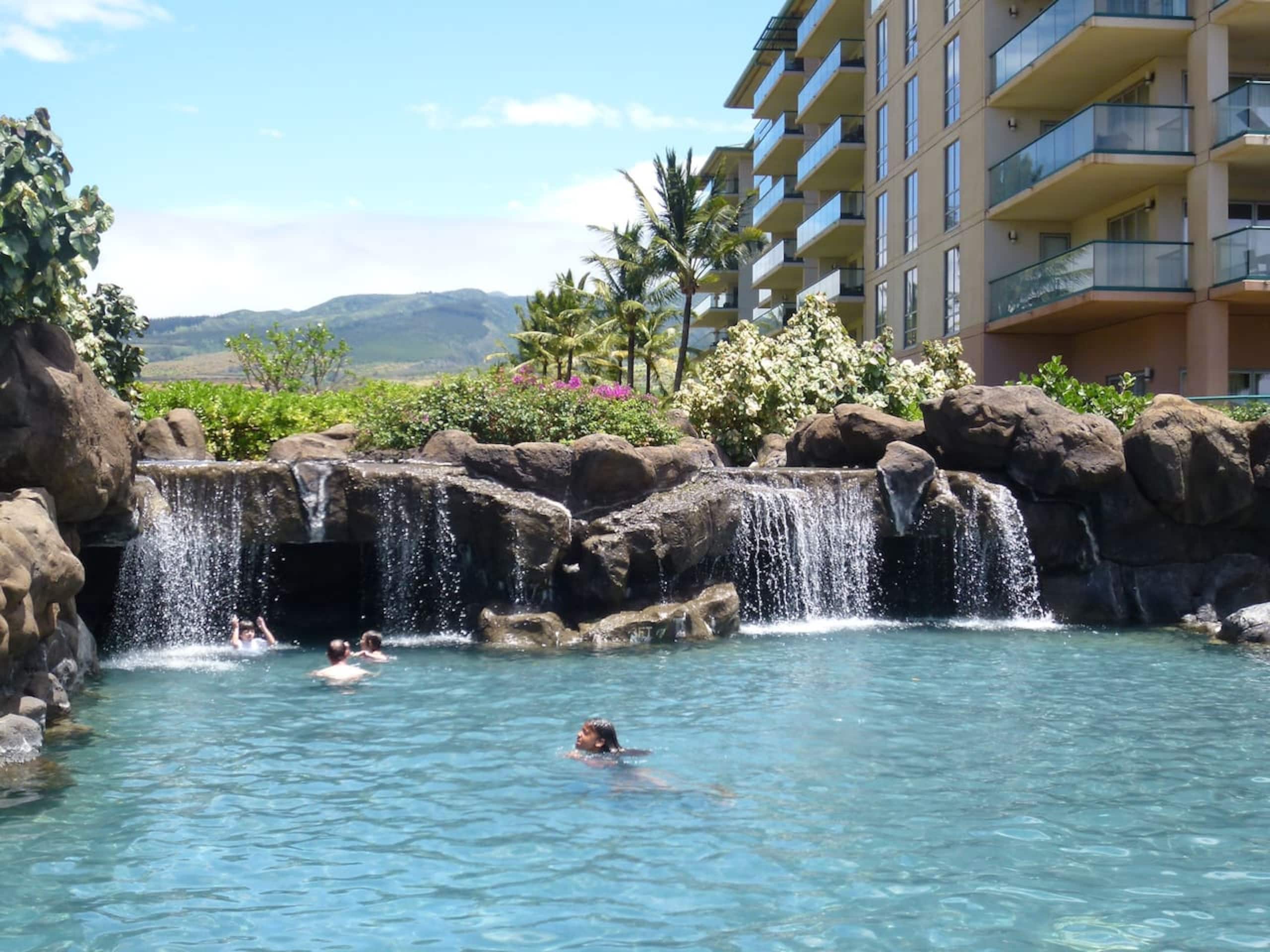 Condo in Lahaina · ★4.98 · 1 bedroom · 1 bed · 1 bath - Image 25